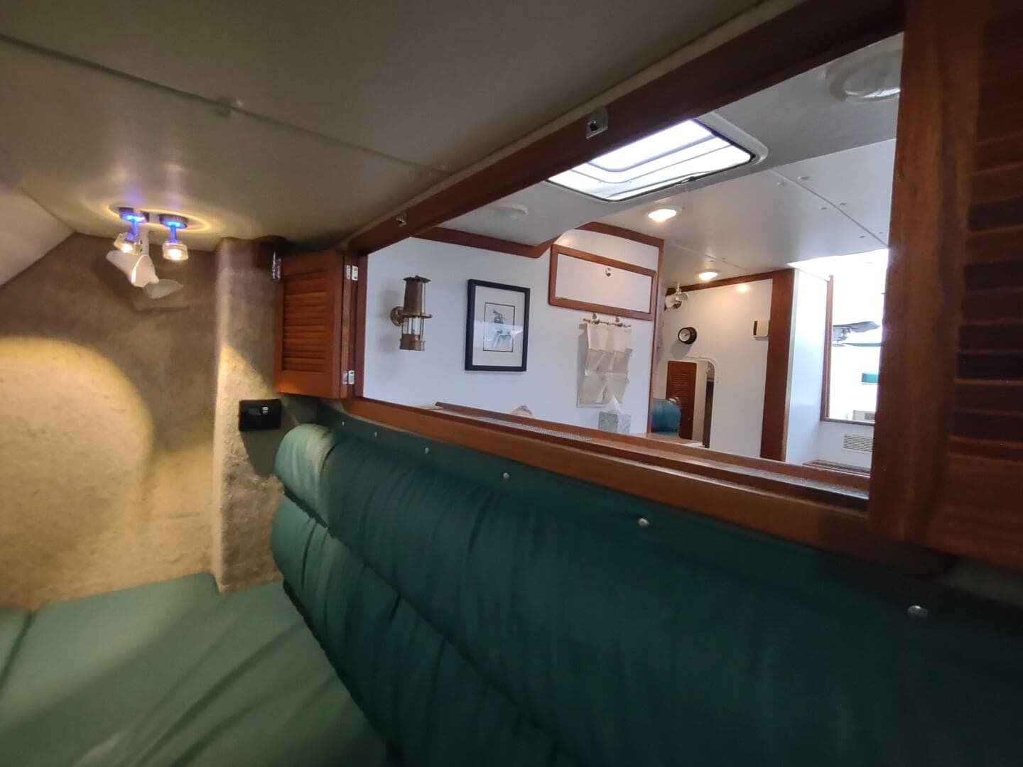 2002 Endeavour Catamaran Trawlercat 36 — photo 57