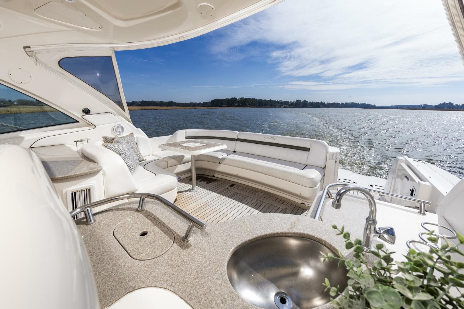 2007 Sea Ray 48 Sundancer — photo 12