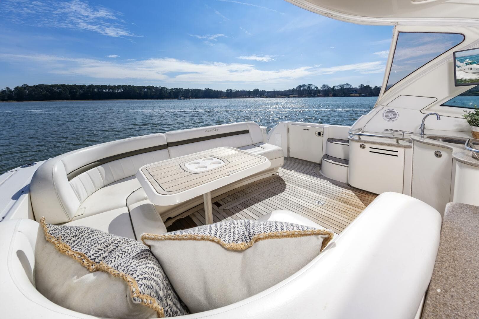 2007 Sea Ray 48 Sundancer — photo 11