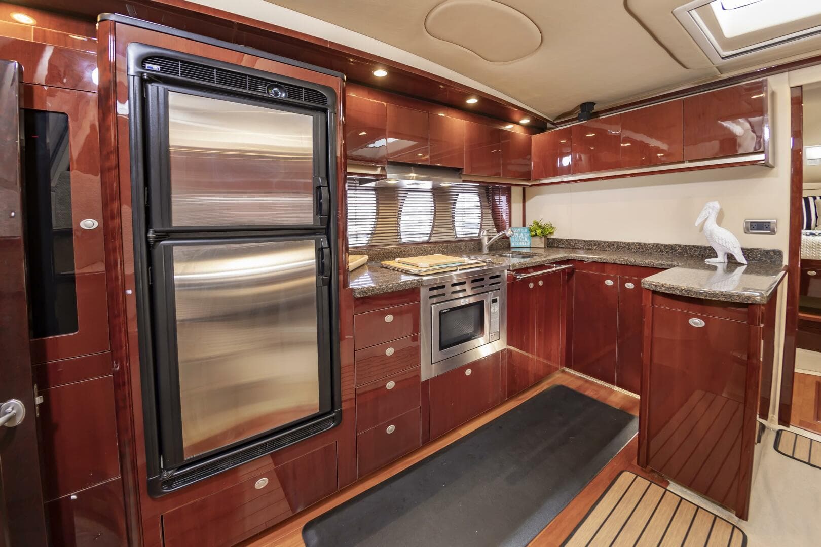 2007 Sea Ray 48 Sundancer — photo 21