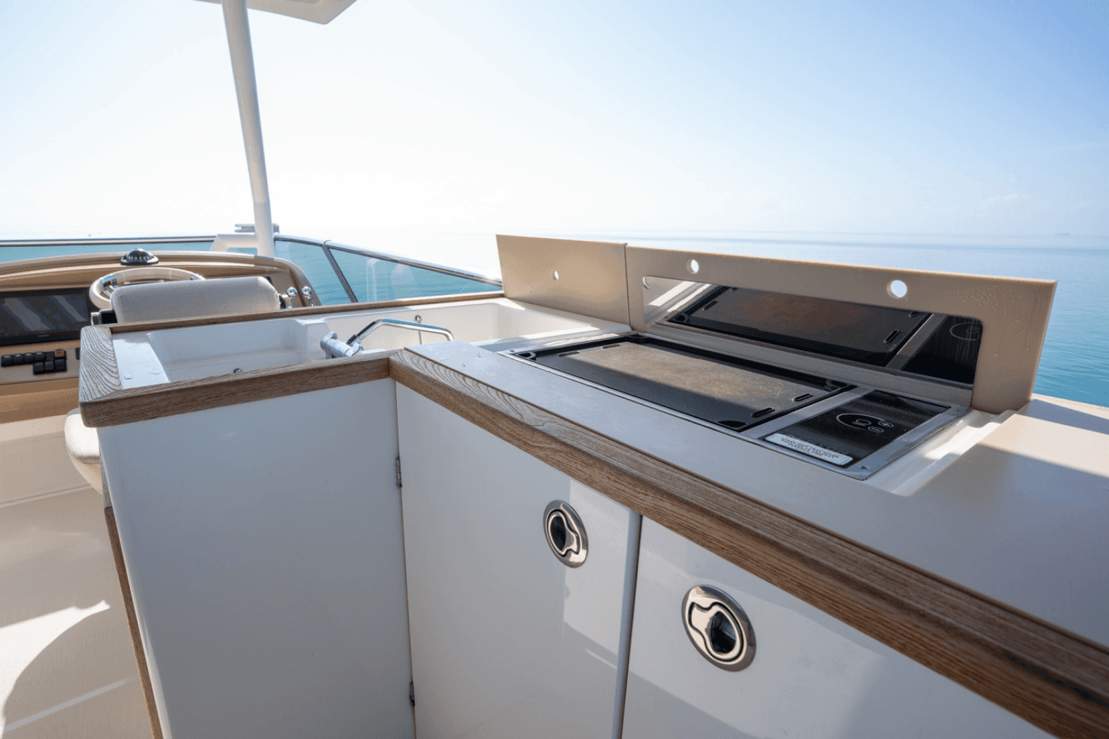 2019 Monte Carlo Yachts Mc 6 — photo 18