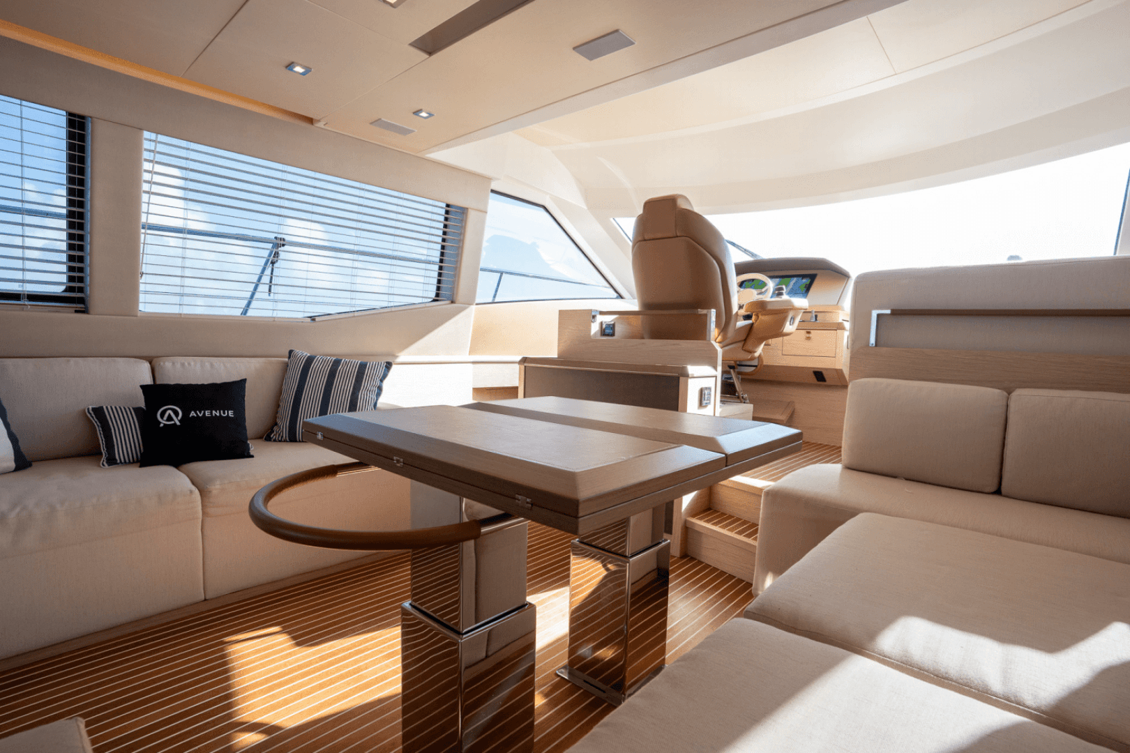 2019 Monte Carlo Yachts Mc 6 — photo 35