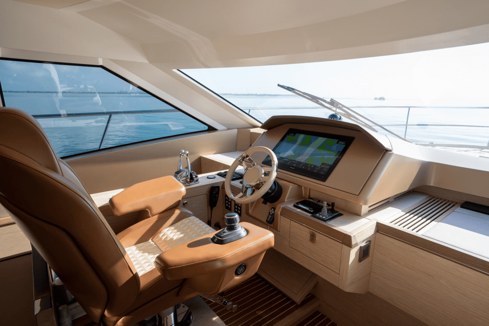 2019 Monte Carlo Yachts Mc 6 — photo 37