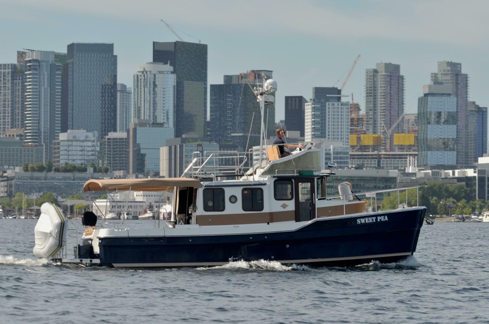 2013 Ranger Tugs R-31 Cb — photo 1
