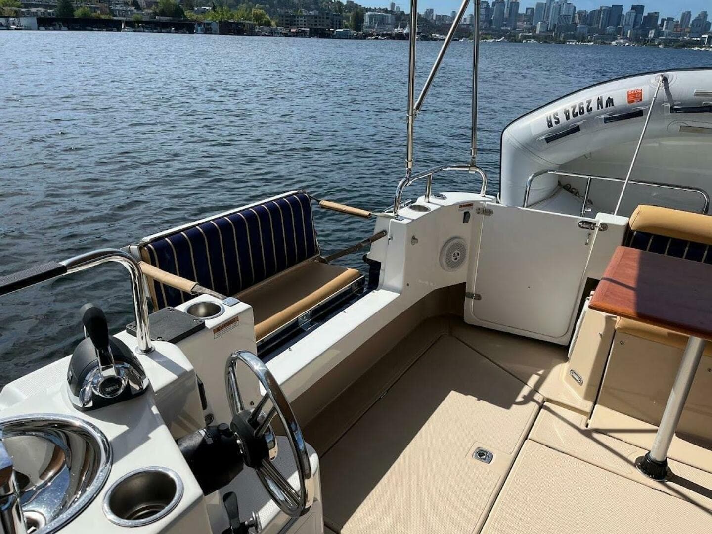 2013 Ranger Tugs R-31 Cb — photo 16