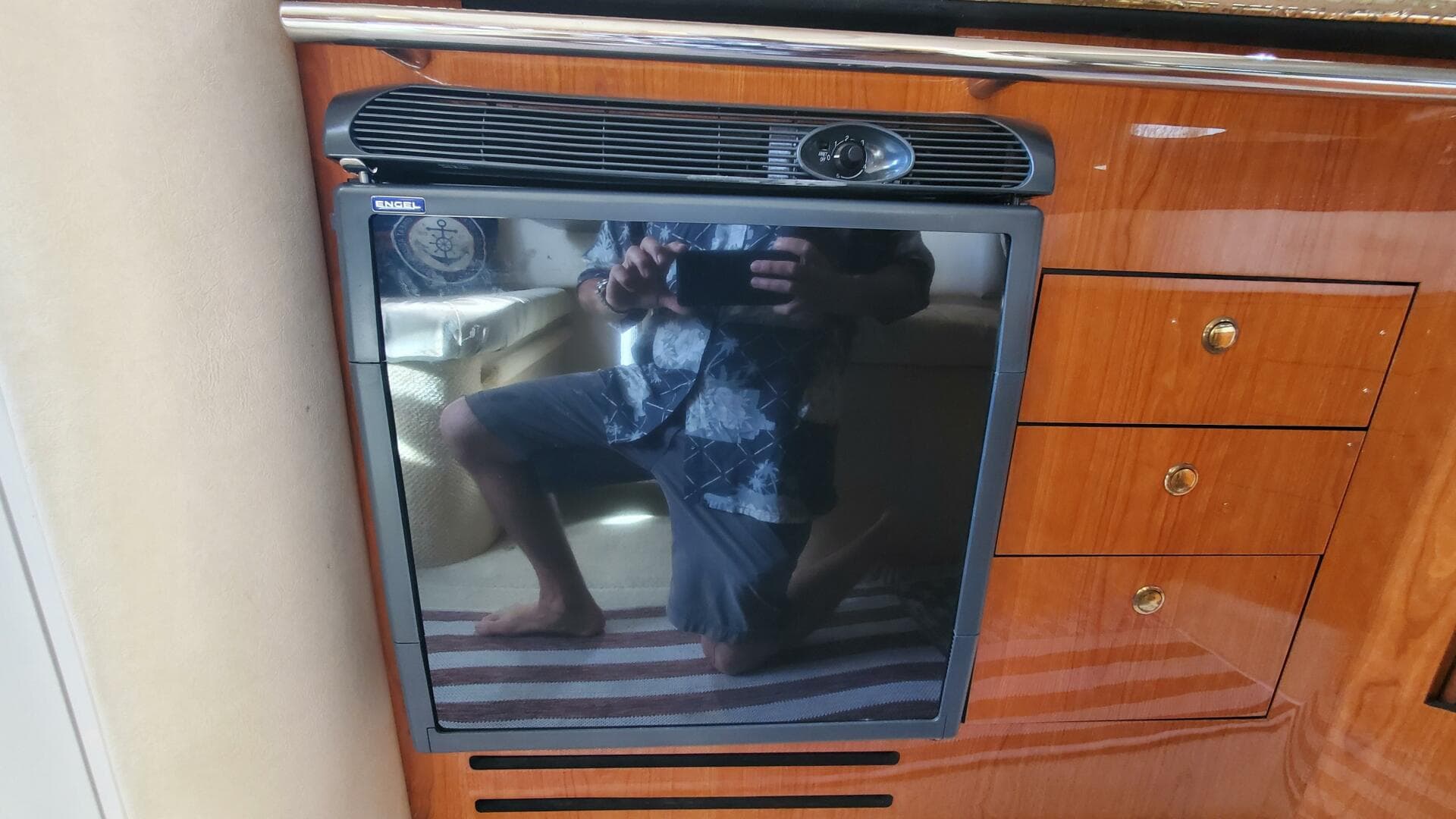 2001 Sea Ray Sundancer — photo 36