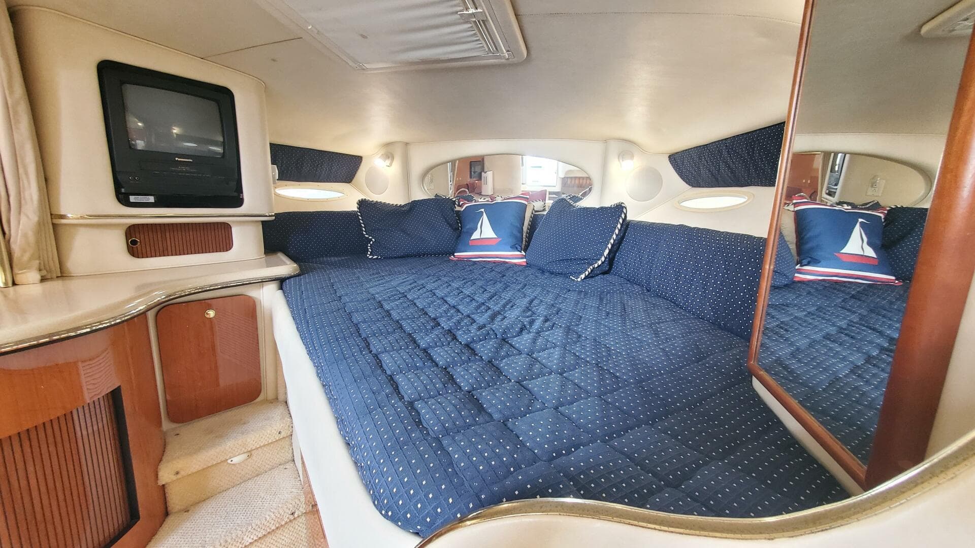 2001 Sea Ray Sundancer — photo 30