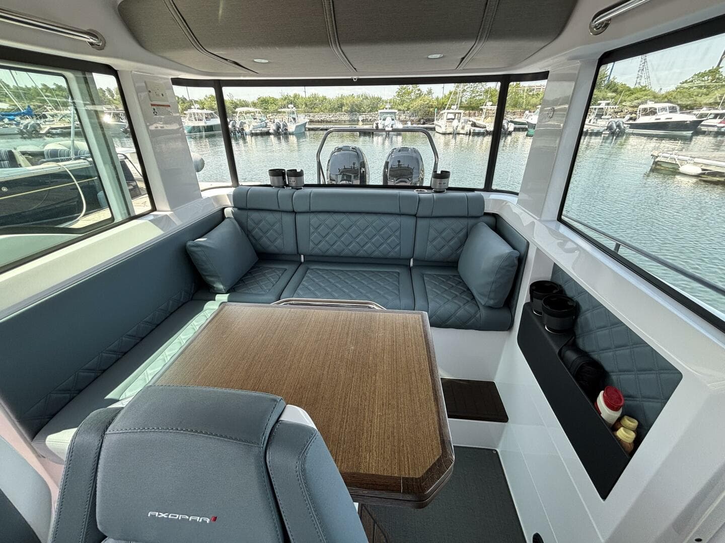 2022 Axopar — photo 18