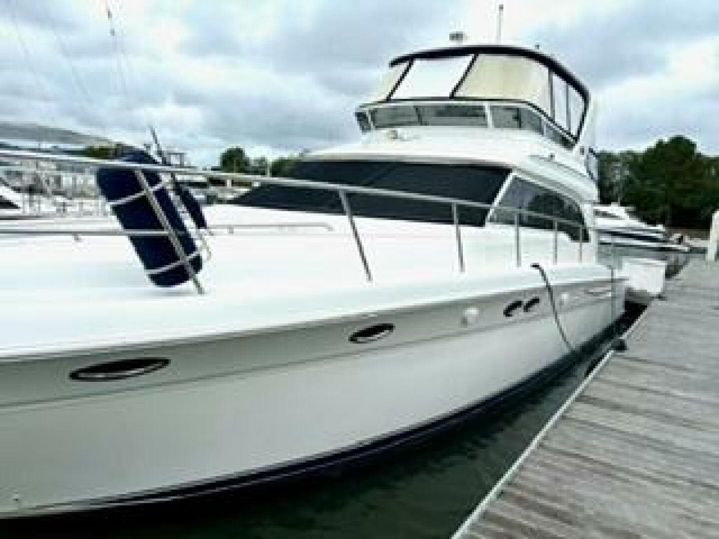 2004 Sea Ray 48 Sedan Bridge — photo 33