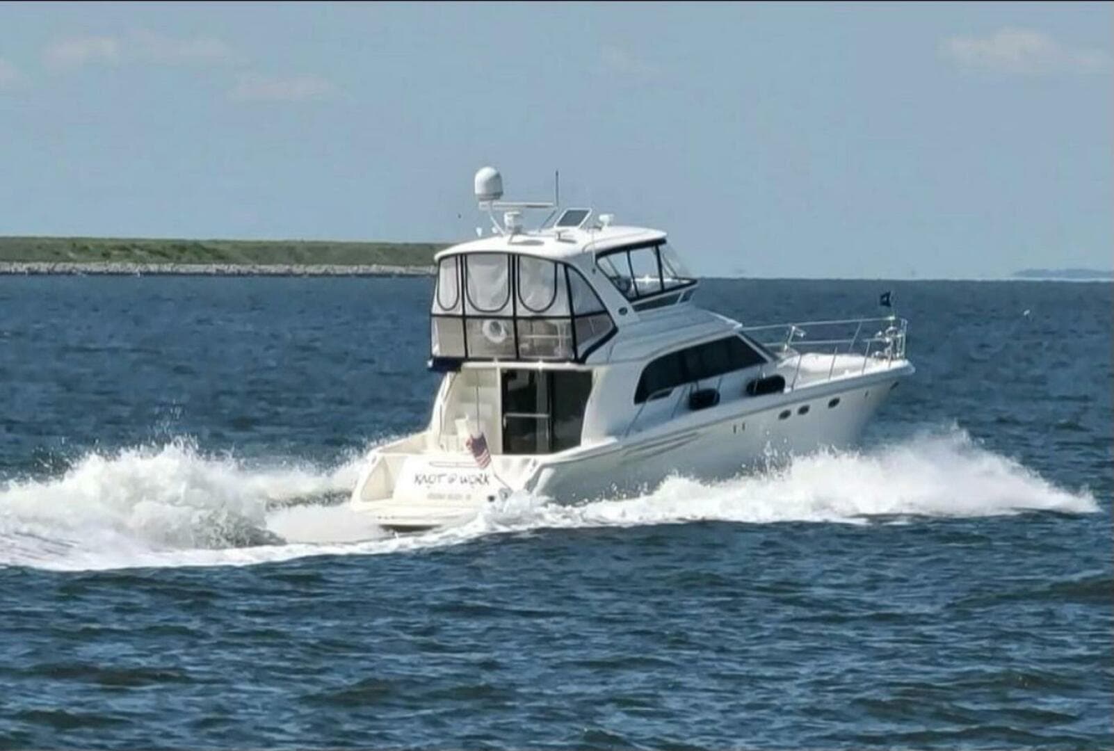 2004 Sea Ray 48 Sedan Bridge — photo 32