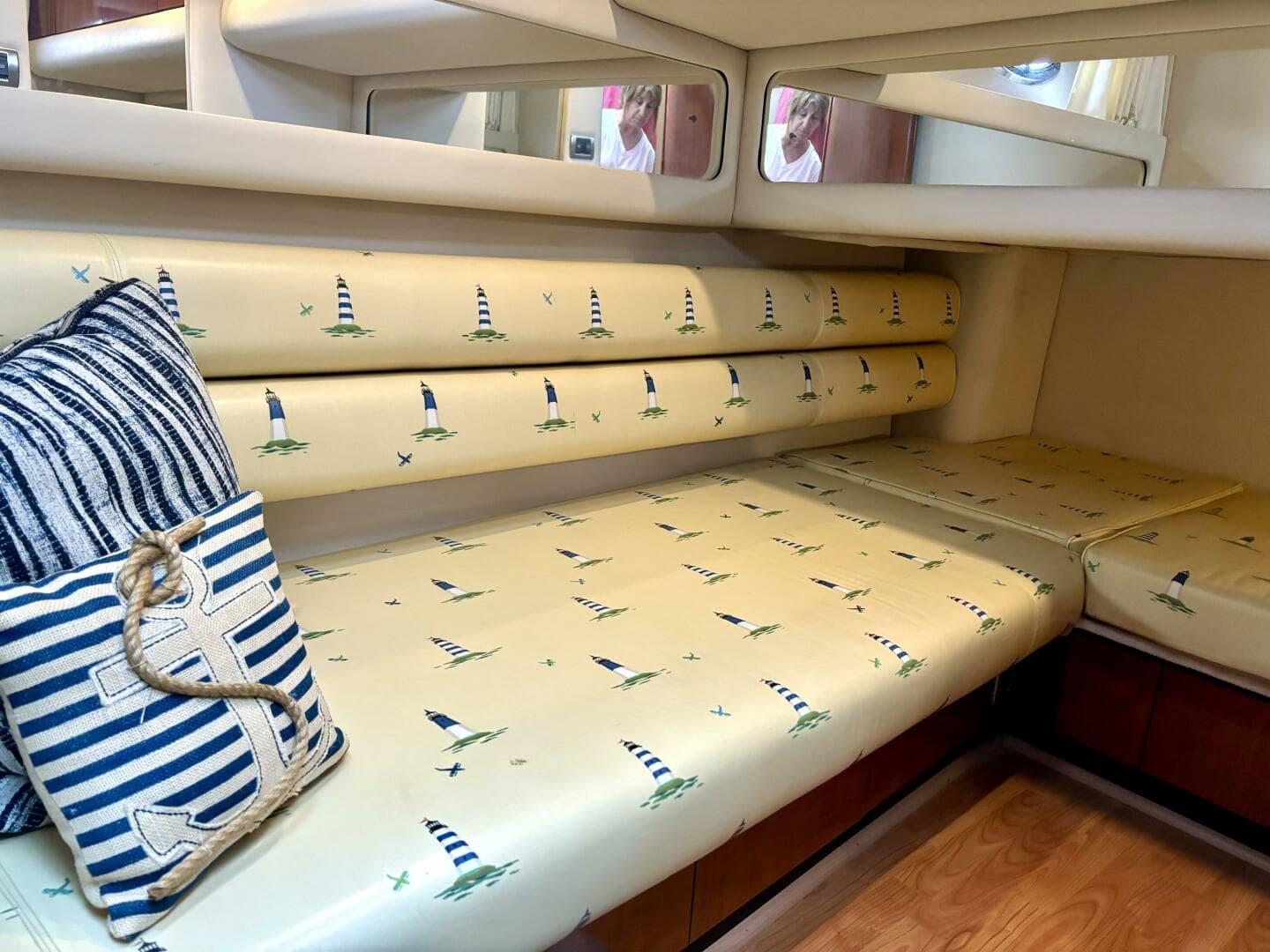 2004 Sea Ray 48 Sedan Bridge — photo 27