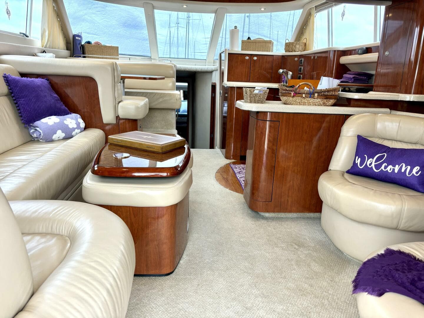 2004 Sea Ray 48 Sedan Bridge — photo 12