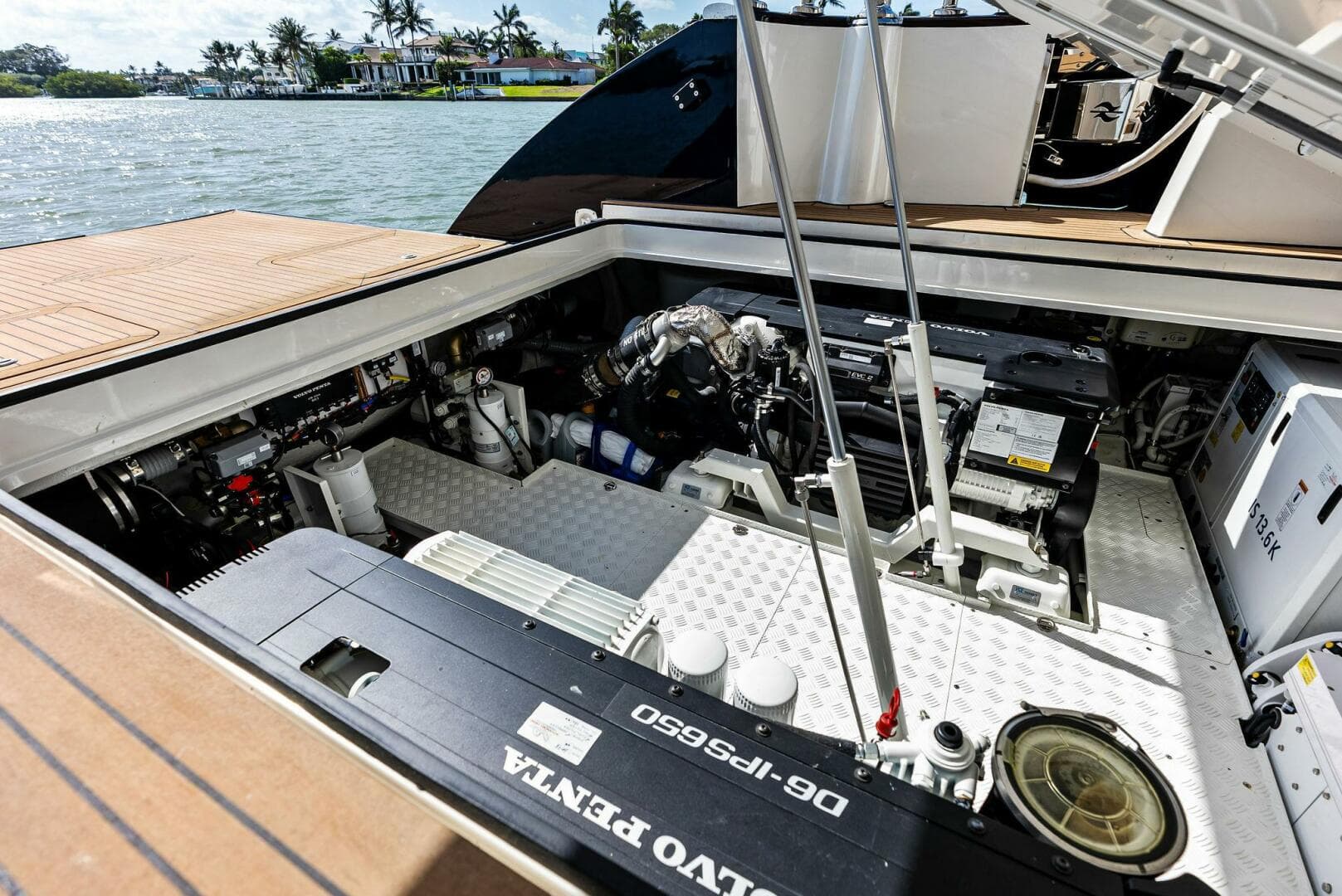 2024 Zeelander Z5 — photo 59