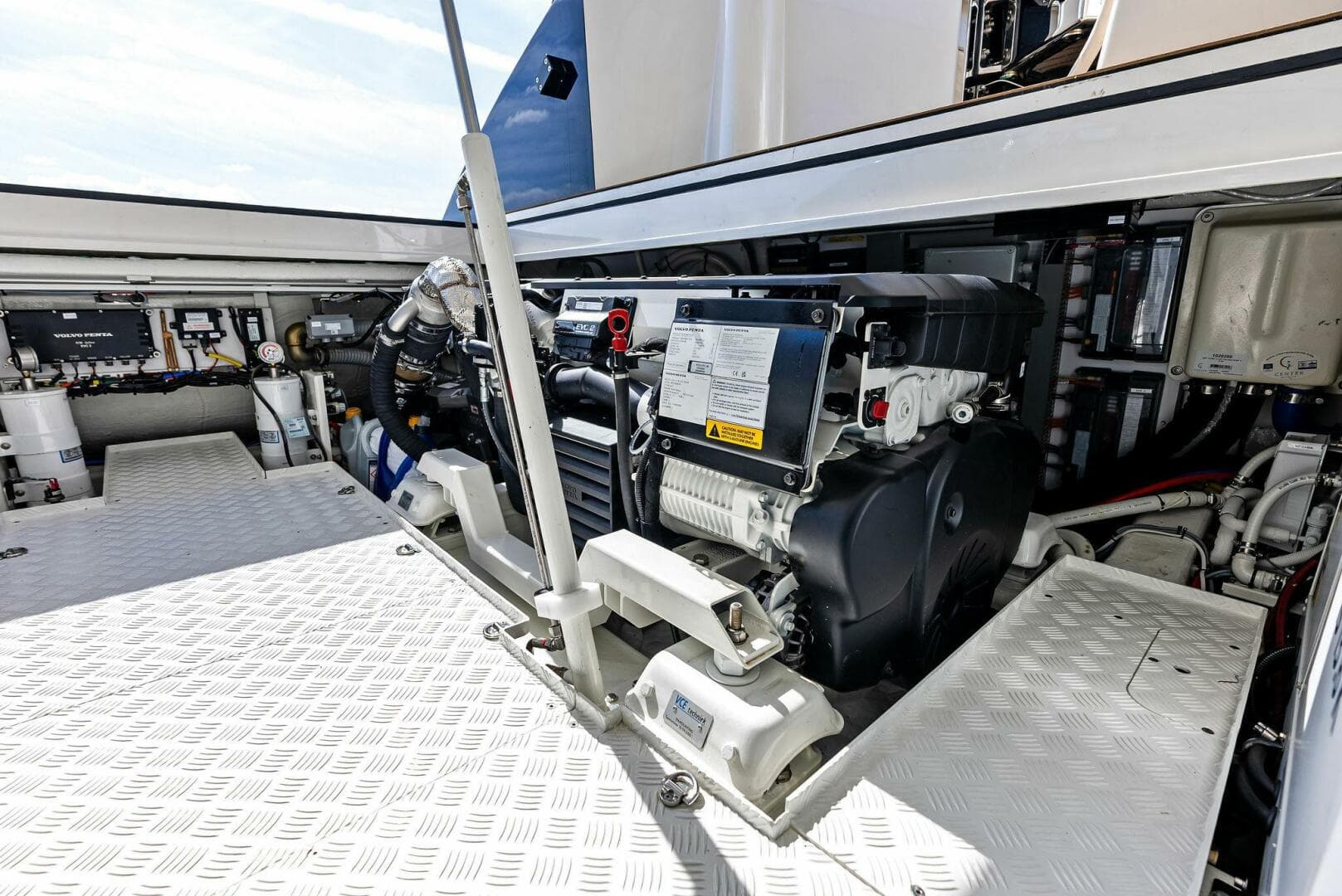 2024 Zeelander Z5 — photo 66