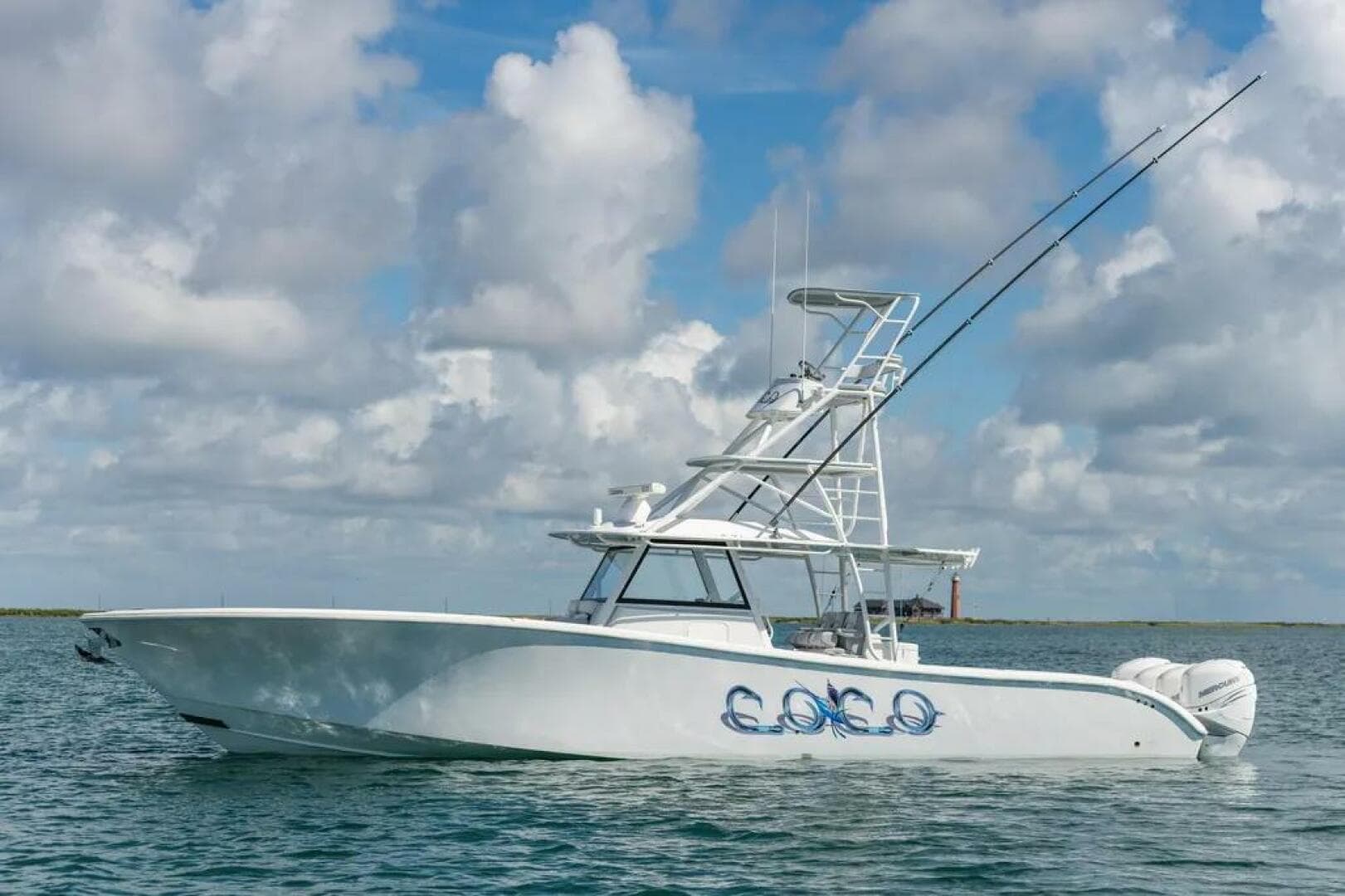 2019 Yellowfin 42 Center Console — photo 4