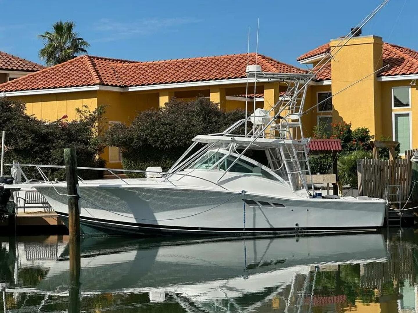 2002 Luhrs Express 36 — photo 1