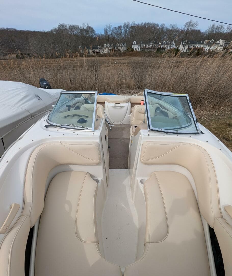 2000 Sea Ray 210 Signature — photo 19