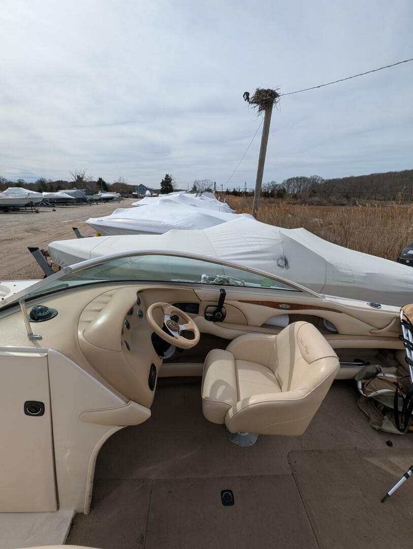 2000 Sea Ray 210 Signature — photo 13