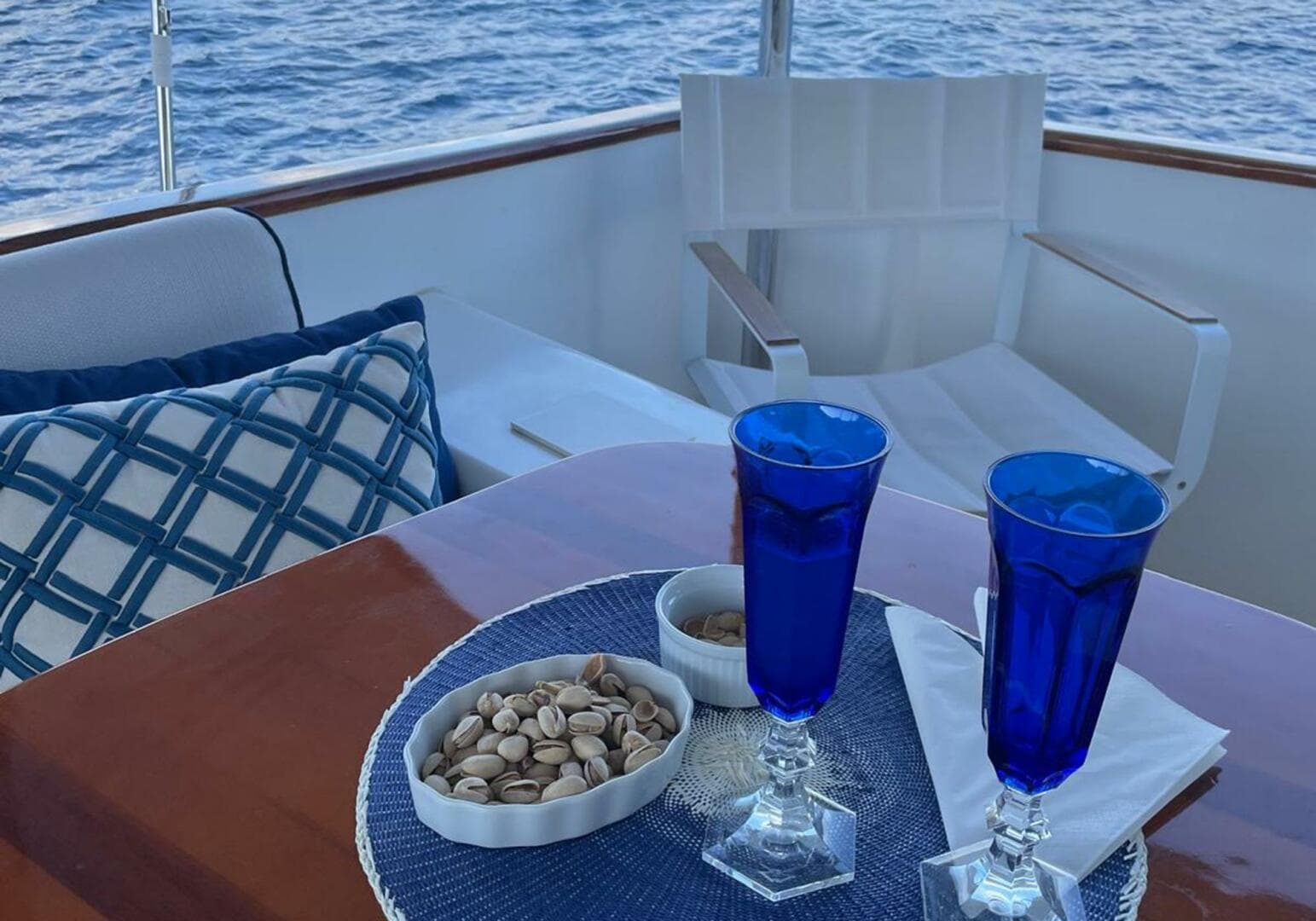 2006 Grand Alaskan 65 Flush Deck — photo 11