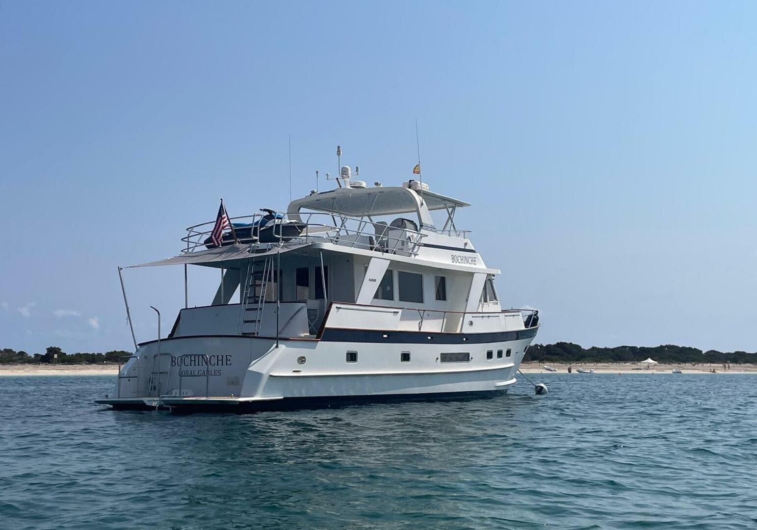 2006 Grand Alaskan 65 Flush Deck — photo 5