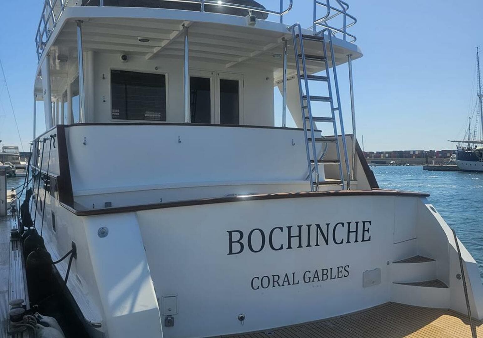 2006 Grand Alaskan 65 Flush Deck — photo 6