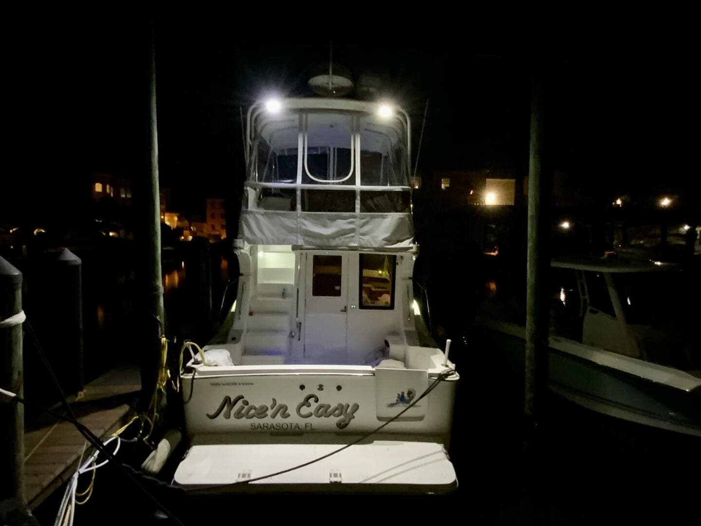 2007 Silverton 33 Convertible — photo 53