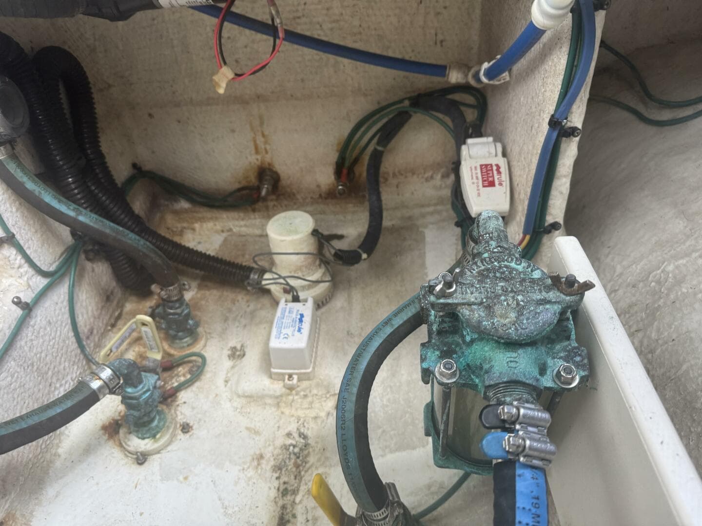 2007 Silverton 33 Convertible — photo 51