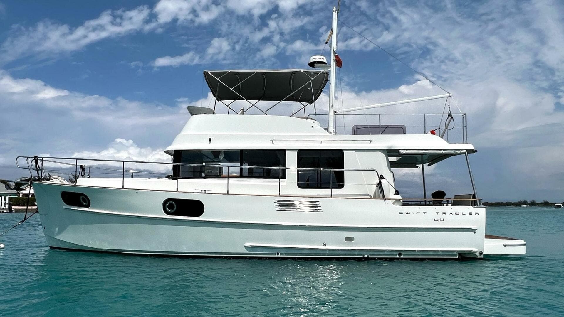 2020 Beneteau Swift Trawler 44 — photo 1