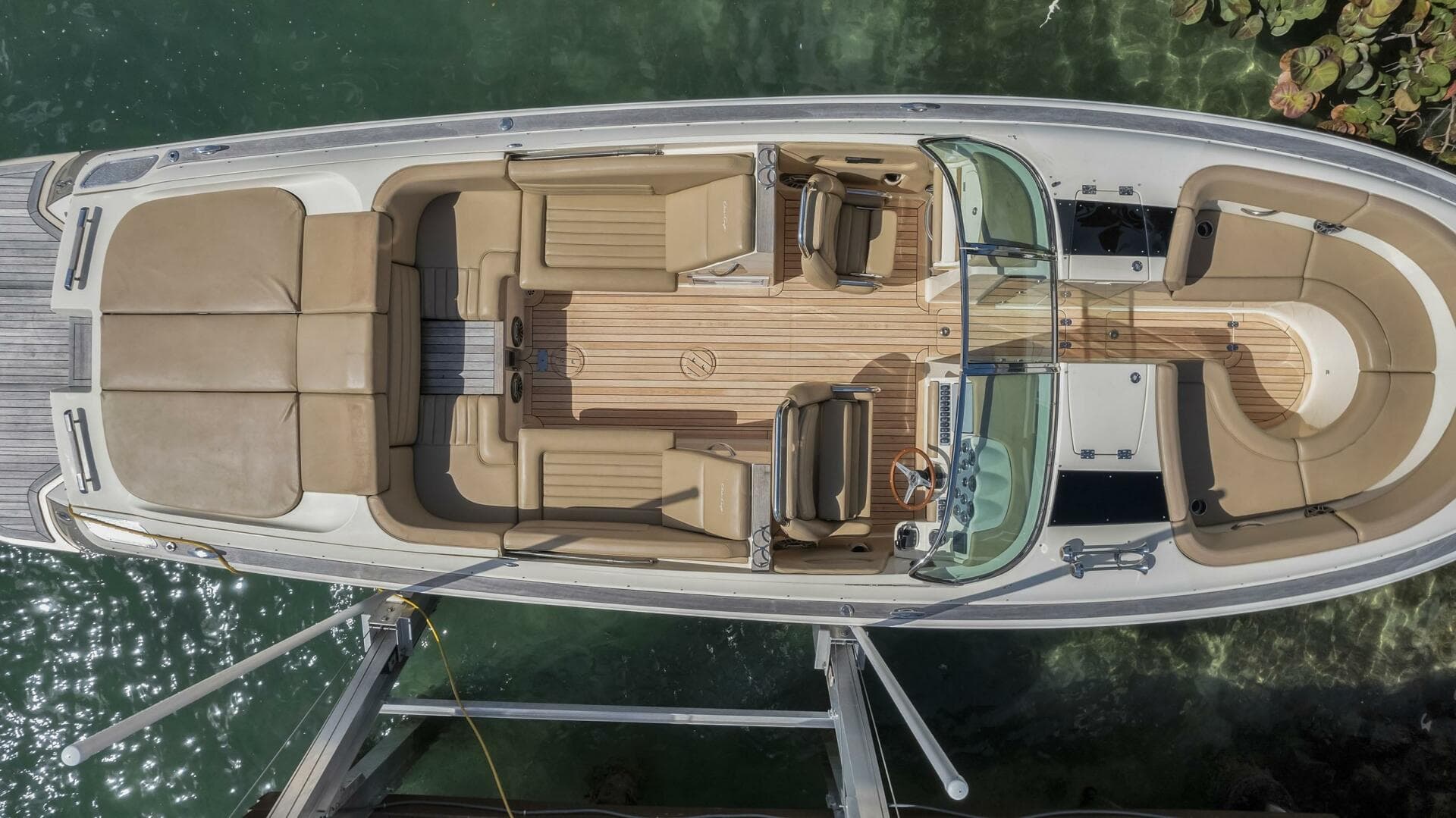 2013 Chris-Craft Launch 32 — photo 9