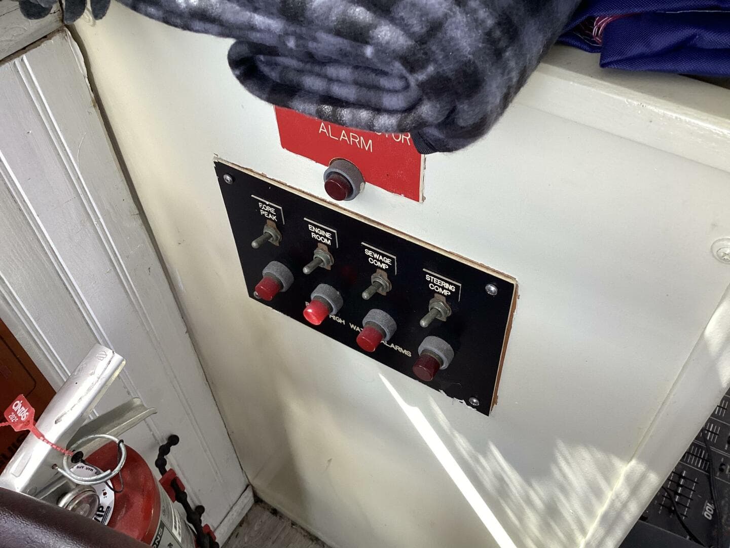 1984 Custom Vinette 99 Paddle Wheel — photo 103