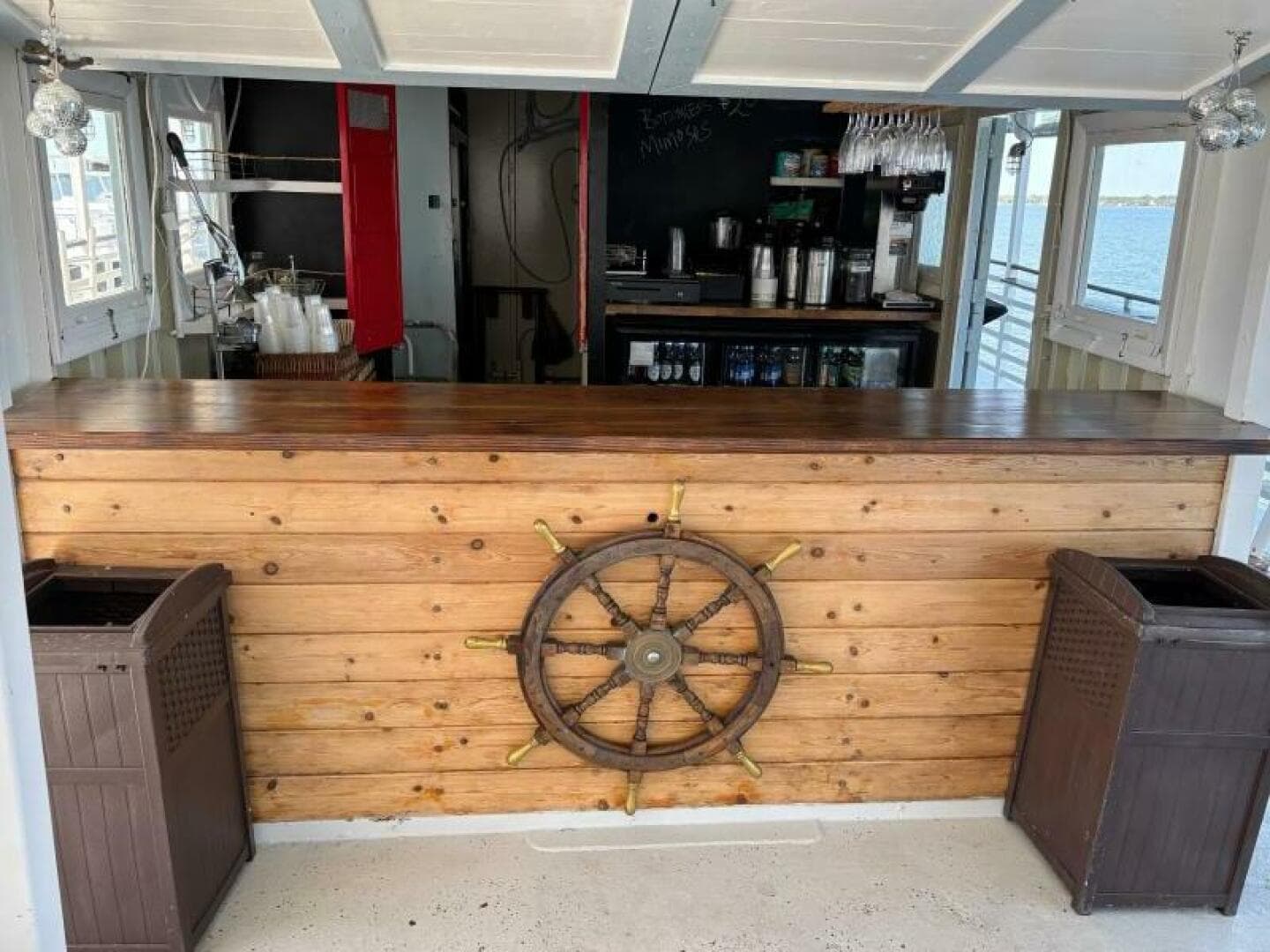 1984 Custom Vinette 99 Paddle Wheel — photo 83