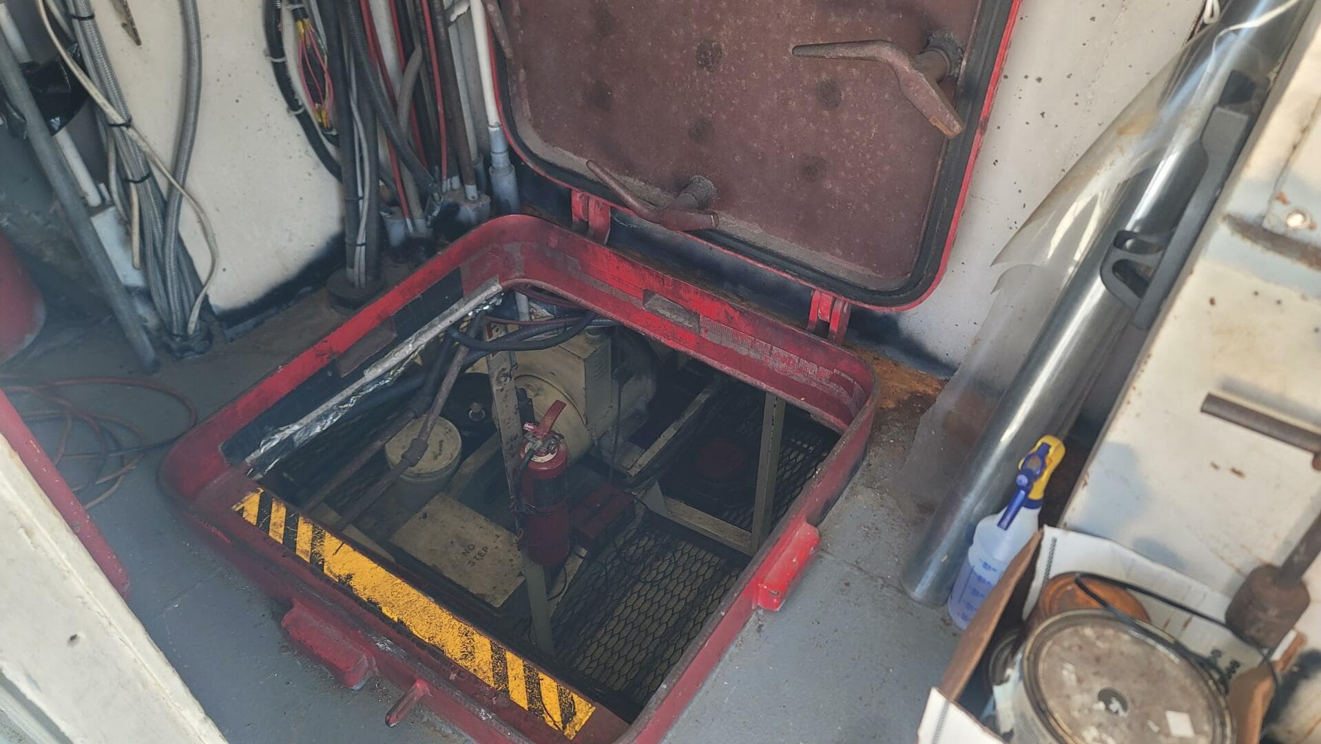 1984 Custom Vinette 99 Paddle Wheel — photo 185