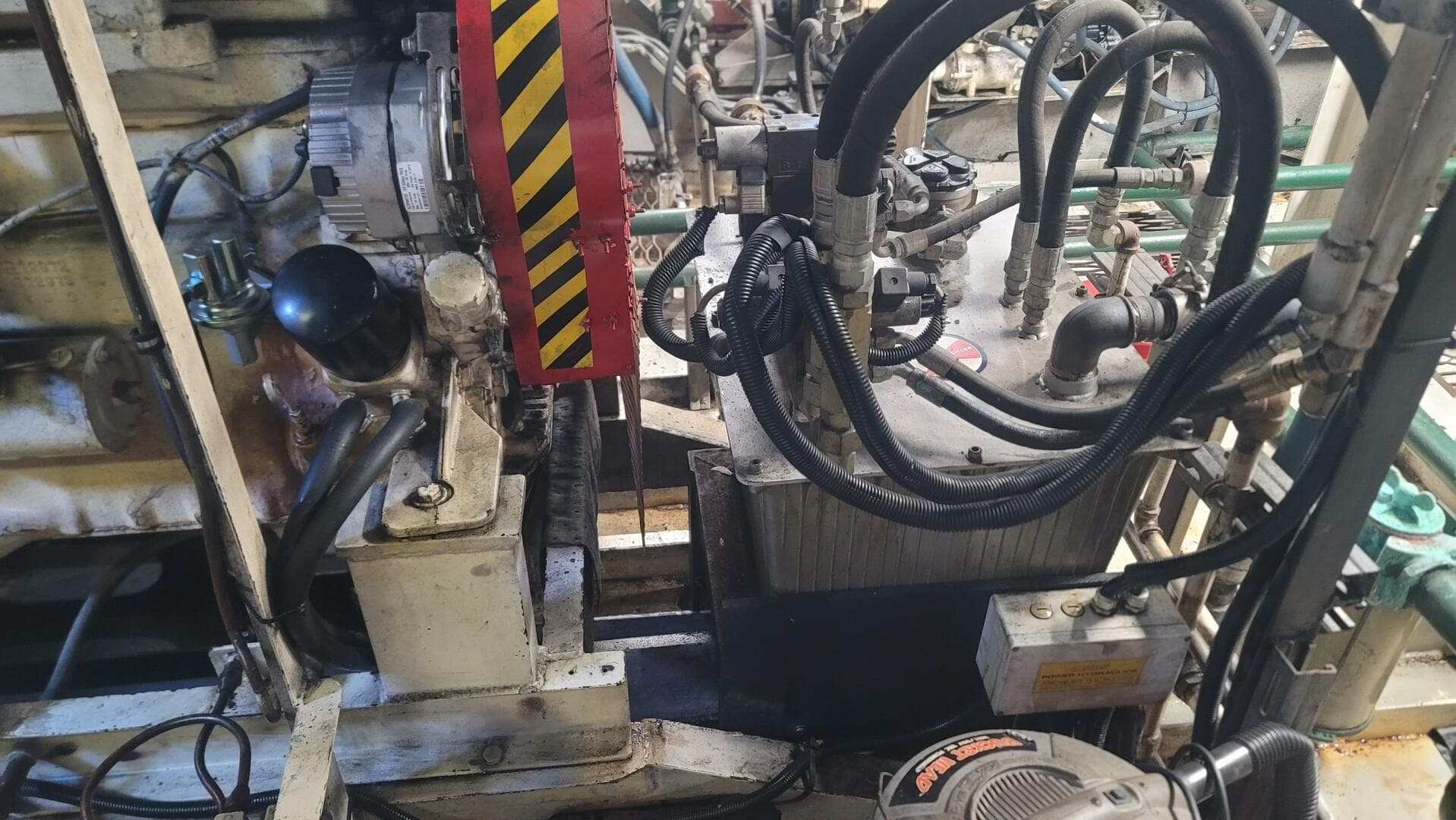 1984 Custom Vinette 99 Paddle Wheel — photo 156