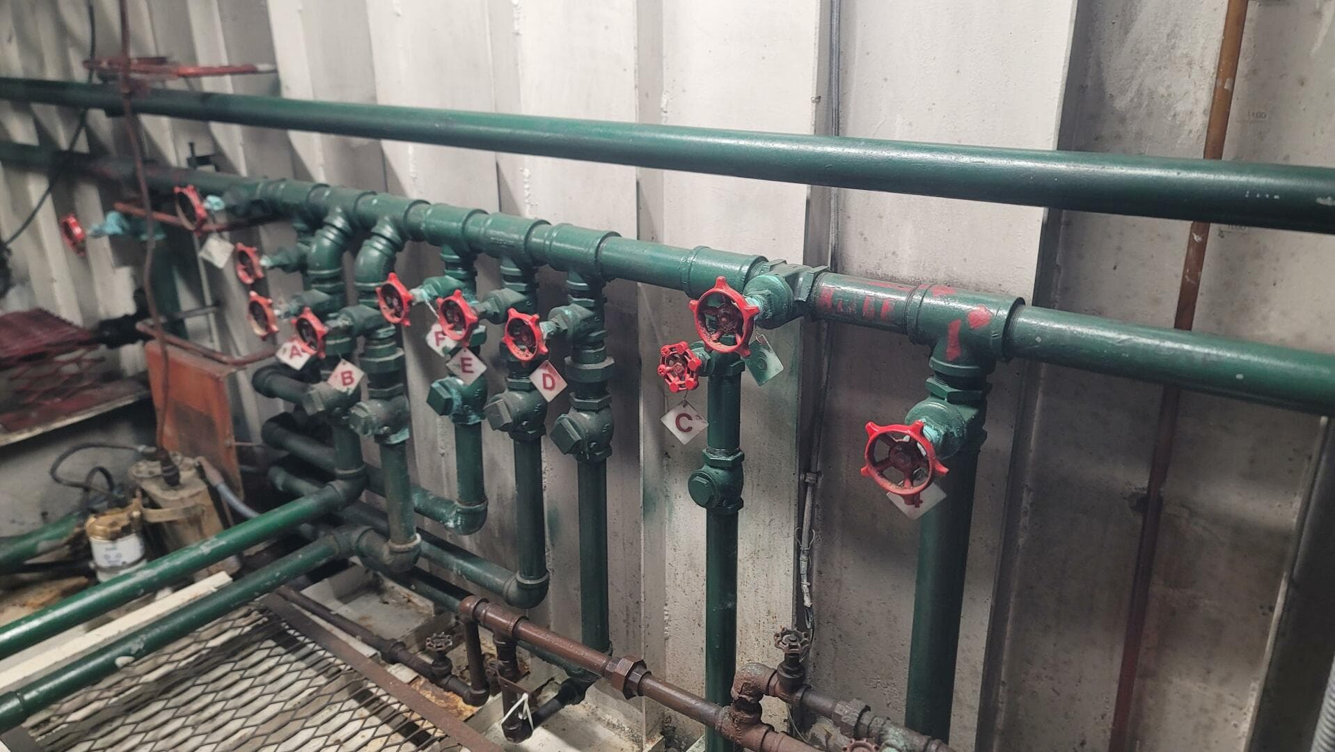 1984 Custom Vinette 99 Paddle Wheel — photo 173