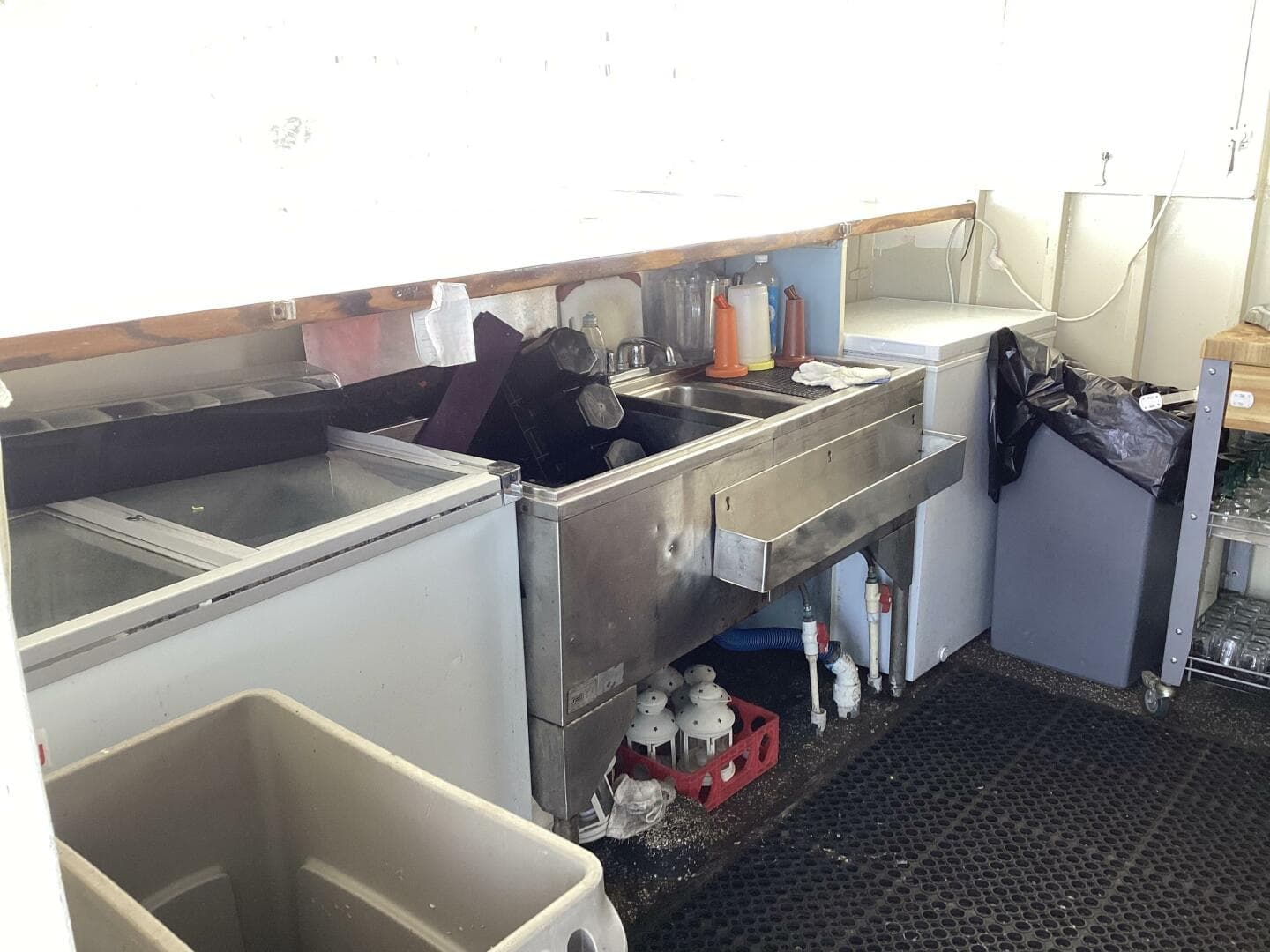 1984 Custom Vinette 99 Paddle Wheel — photo 86