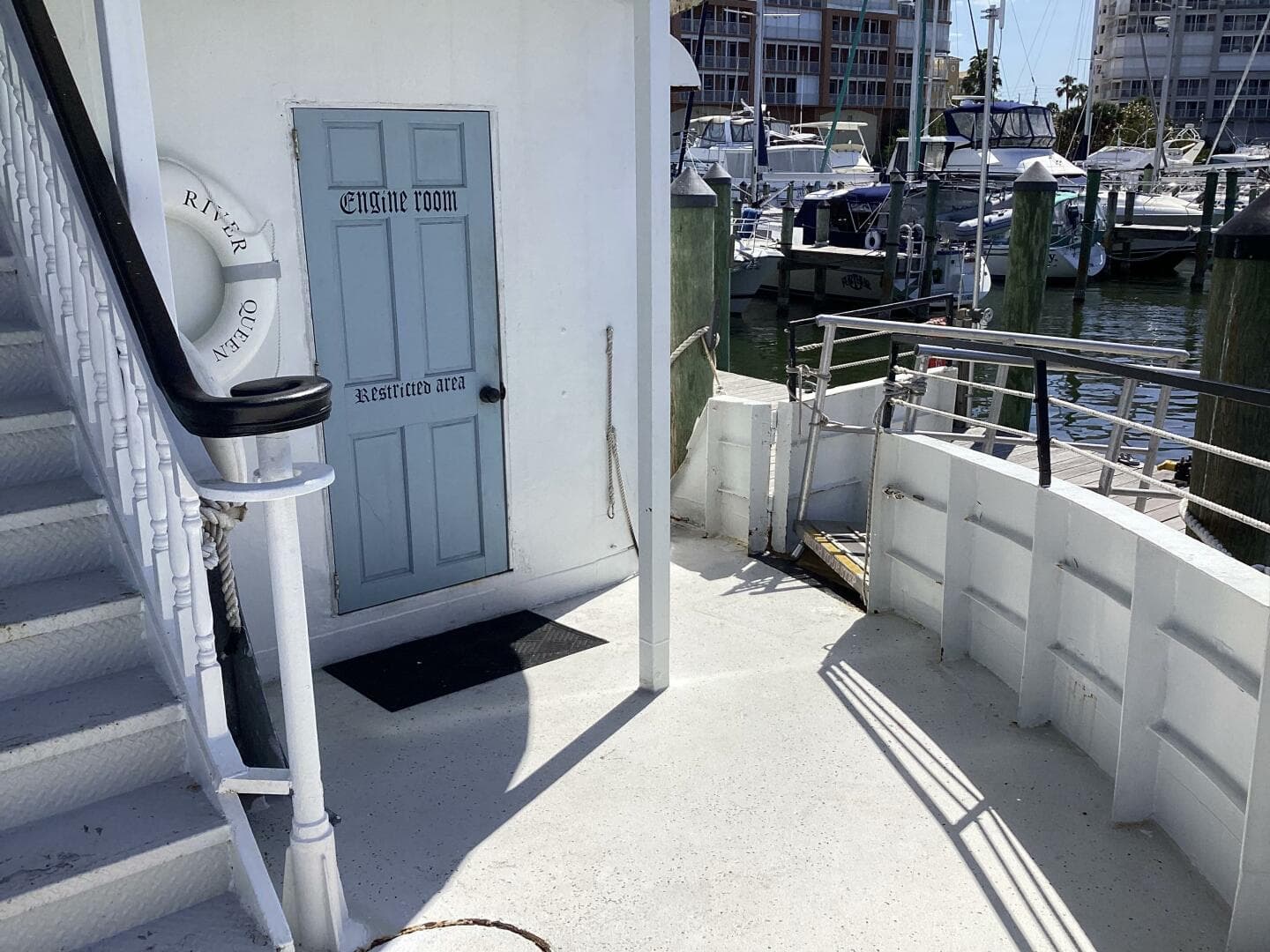 1984 Custom Vinette 99 Paddle Wheel — photo 60