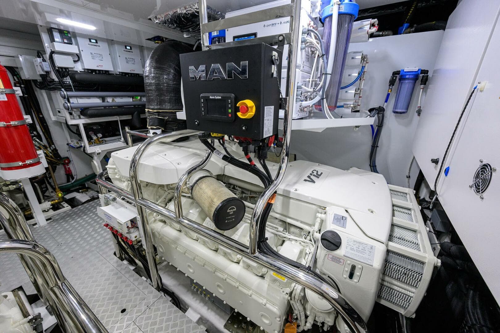 2027 Princess X80 — photo 86