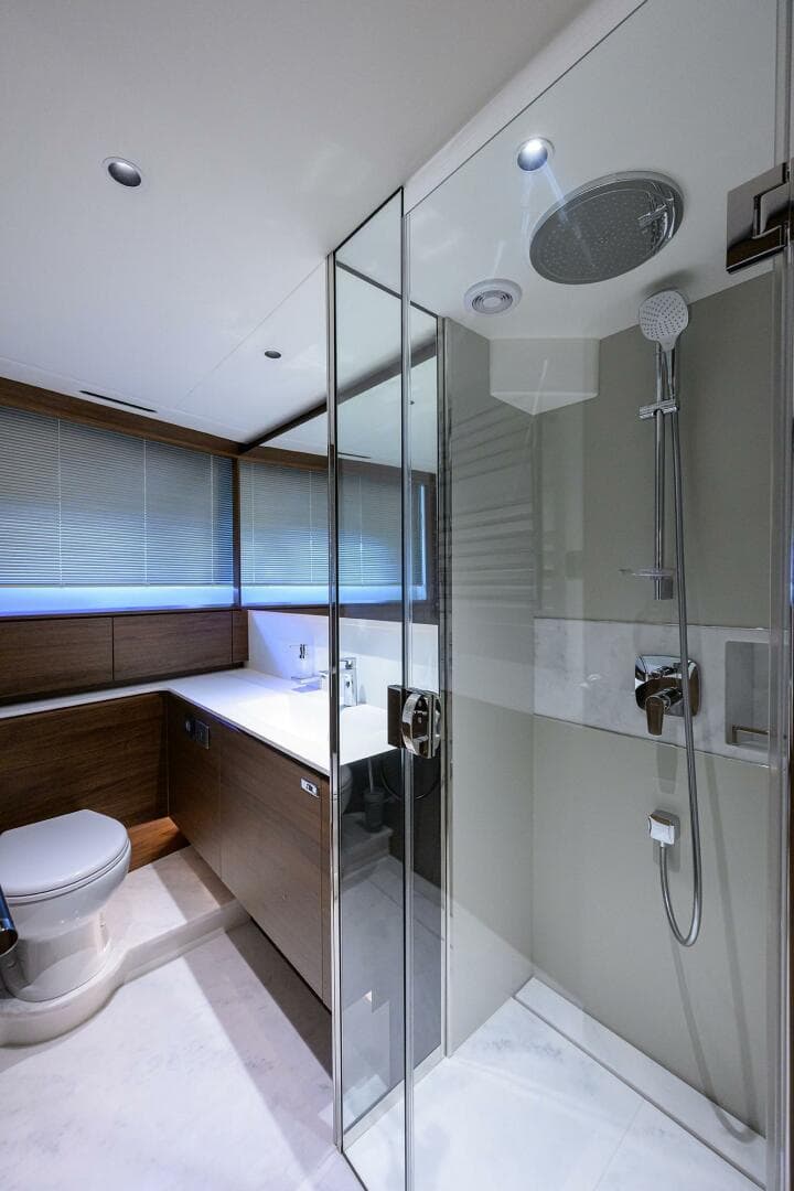 2027 Princess X80 — photo 123