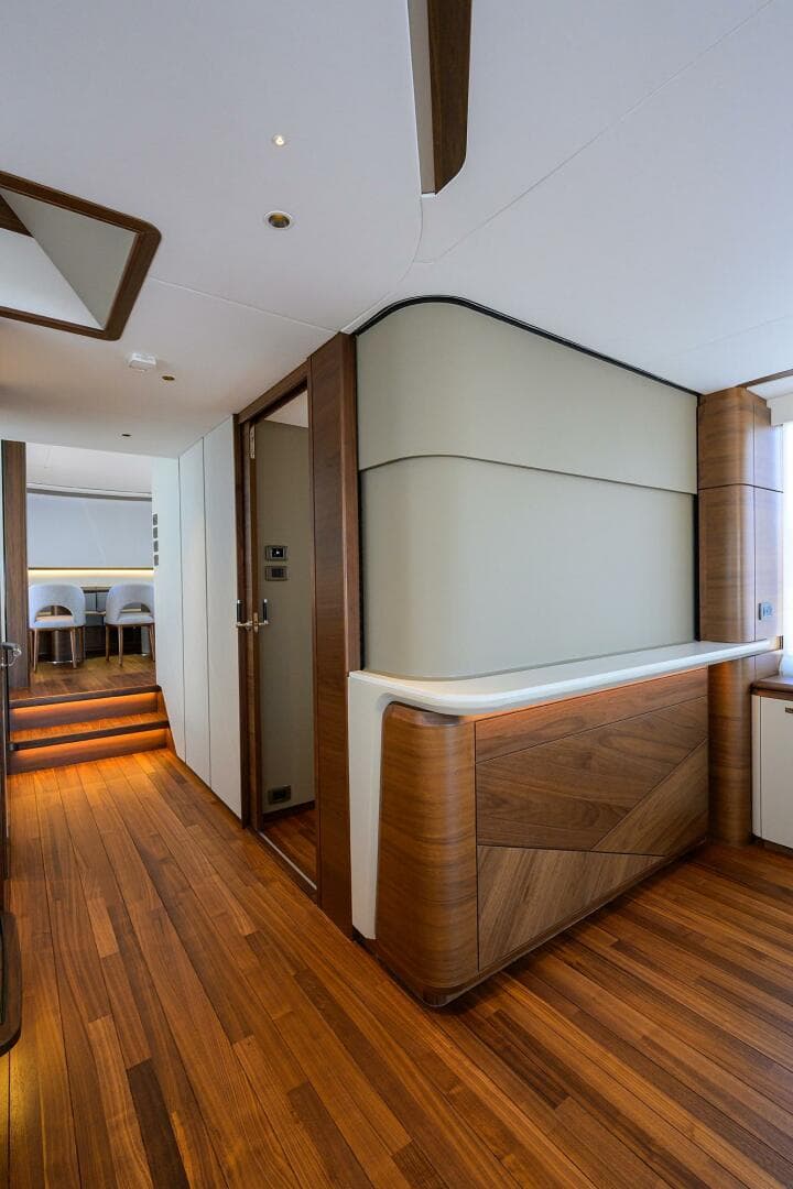 2027 Princess X80 — photo 128