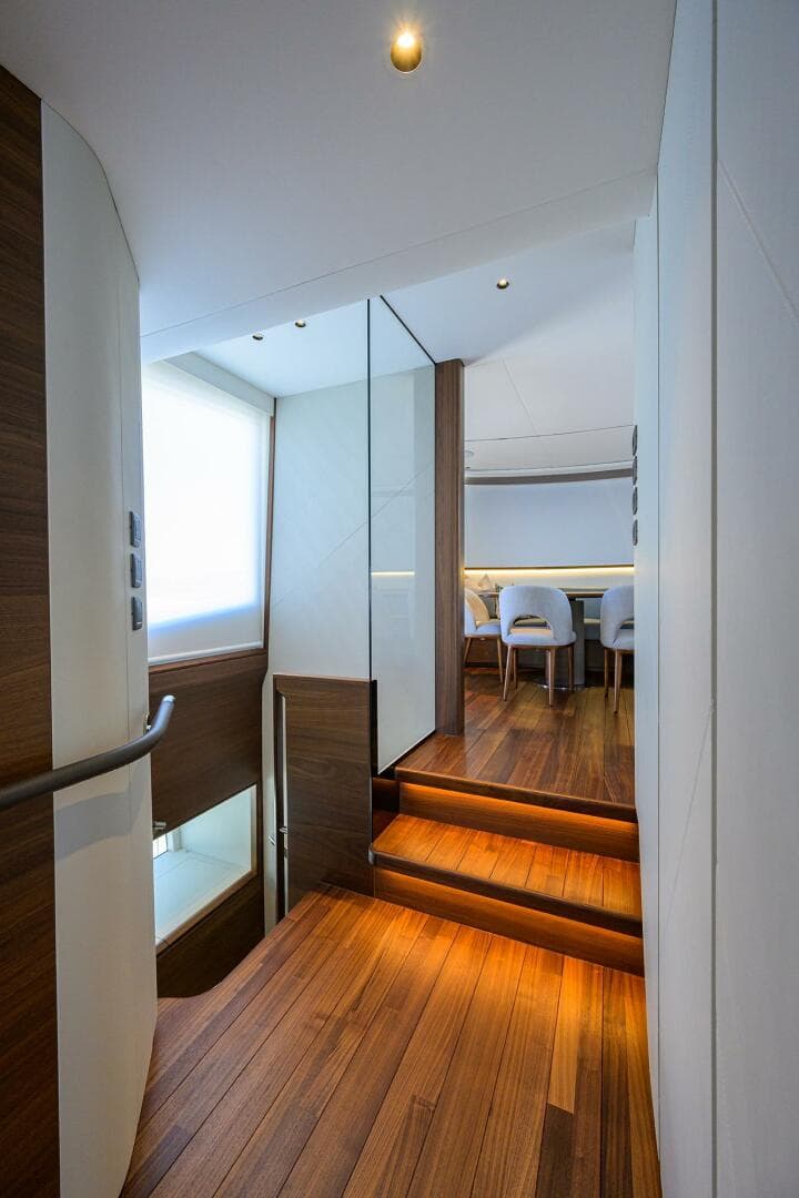 2027 Princess X80 — photo 165