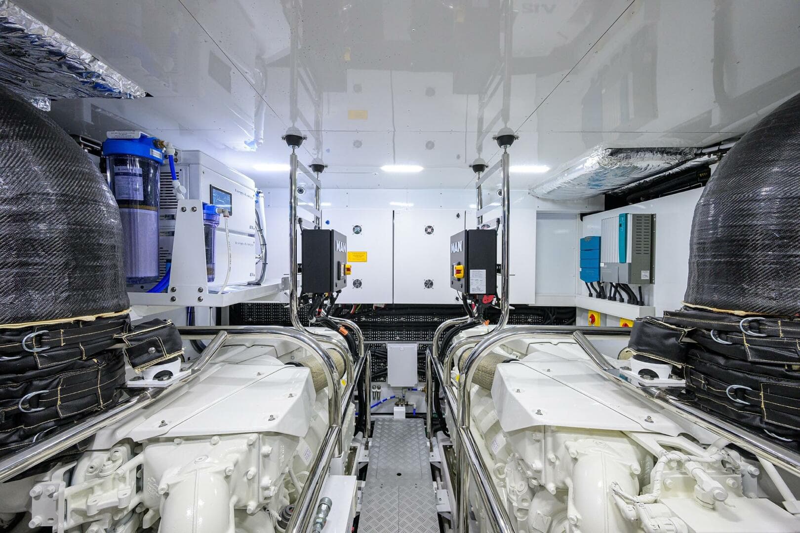 2027 Princess X80 — photo 84