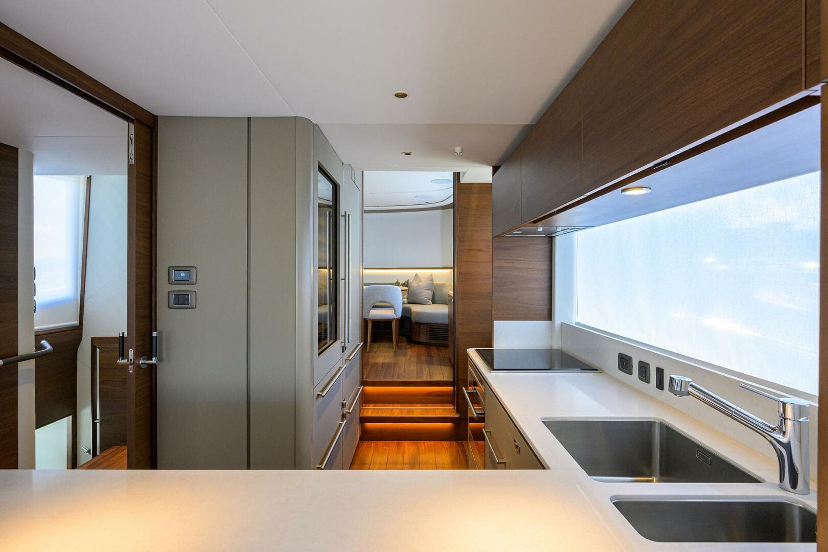 2027 Princess X80 — photo 132