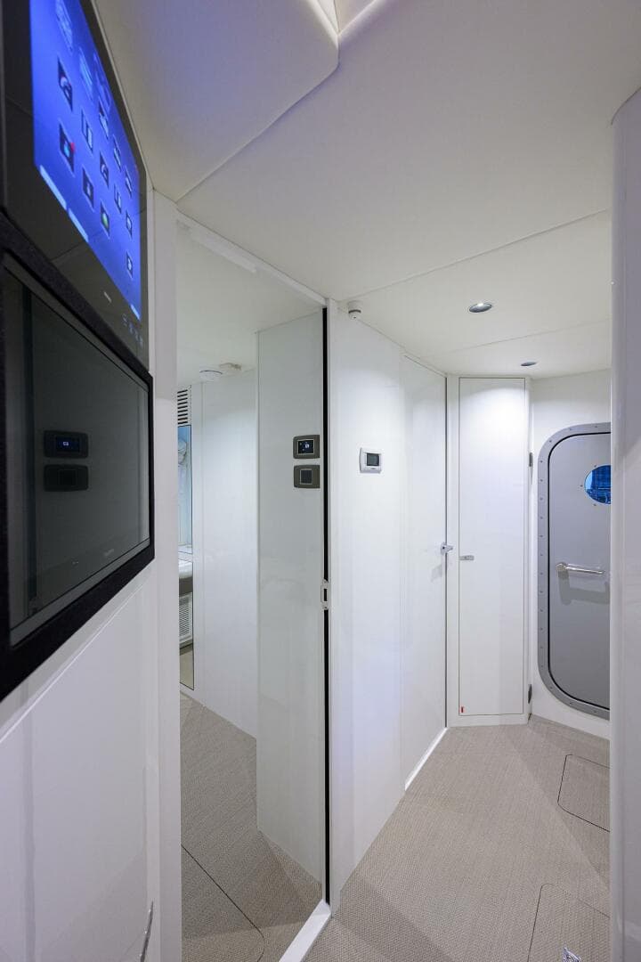 2027 Princess X80 — photo 50