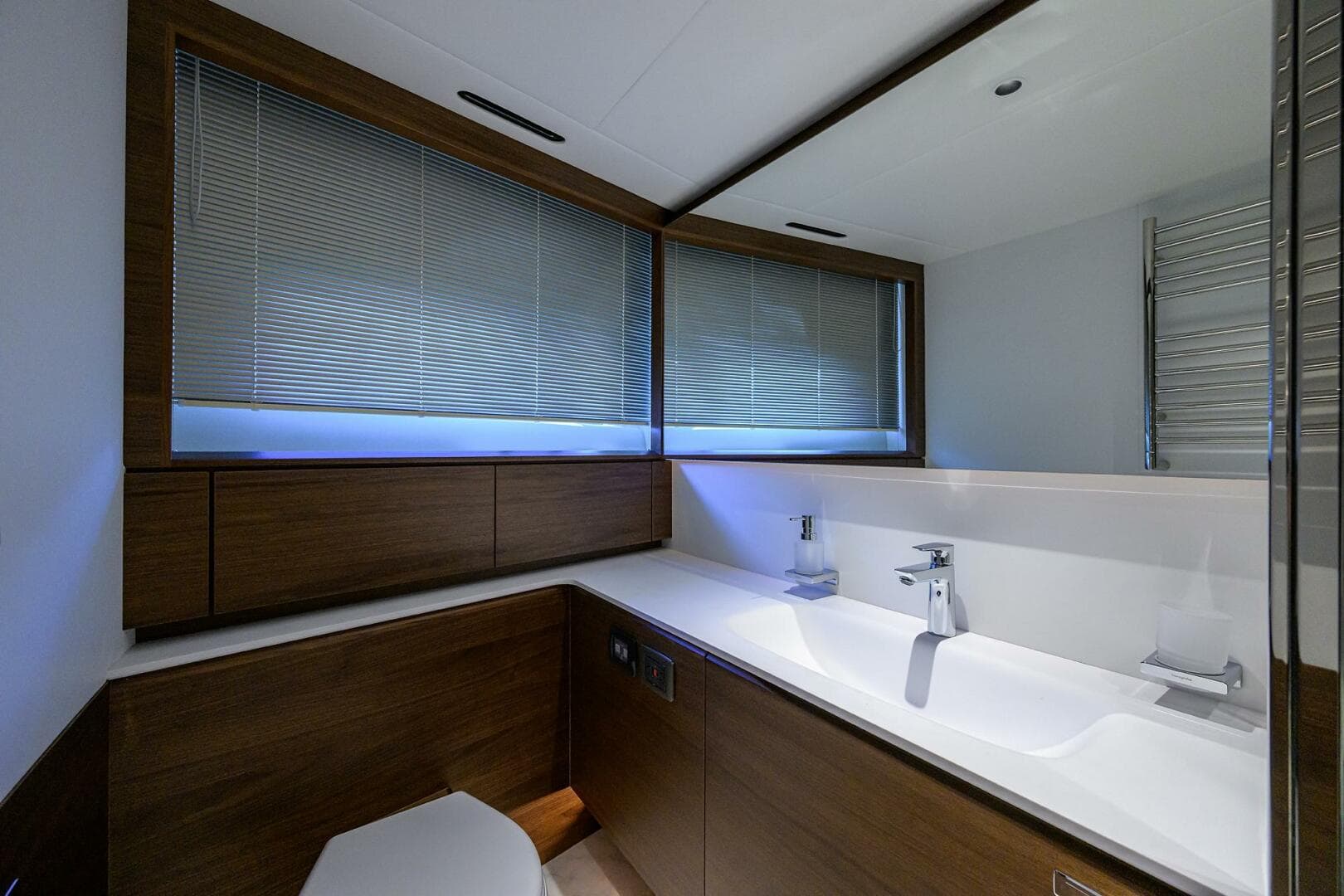 2027 Princess X80 — photo 125