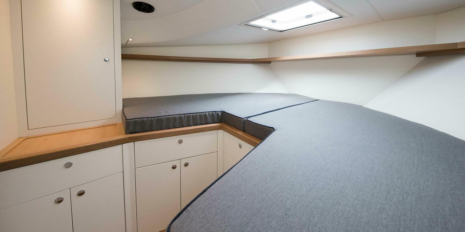 2025 Toy Marine 36 Fly — photo 15