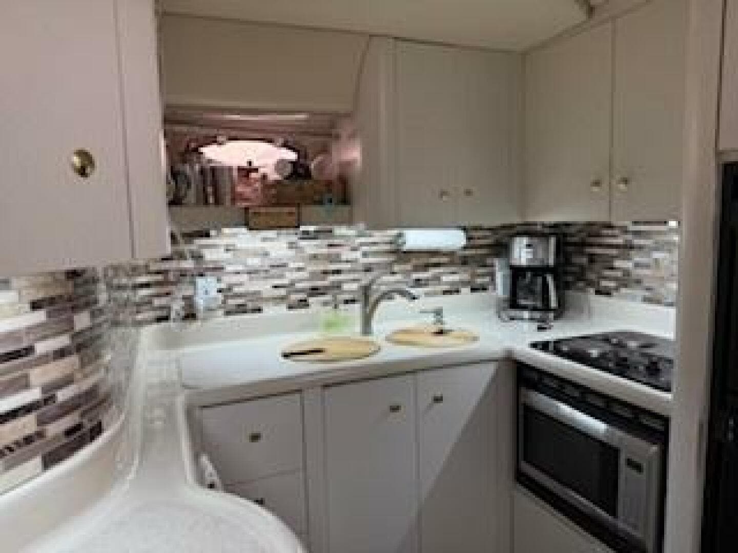 1998 Cruisers Yachts 4270 — photo 4