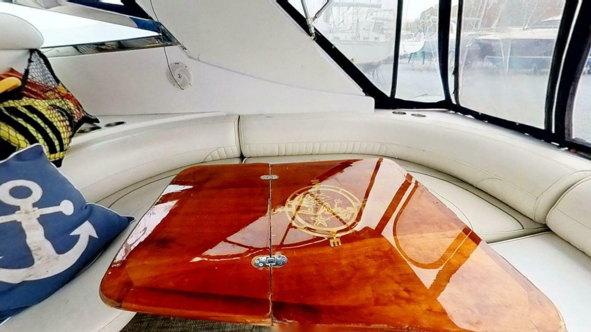 1998 Cruisers Yachts 4270 — photo 9