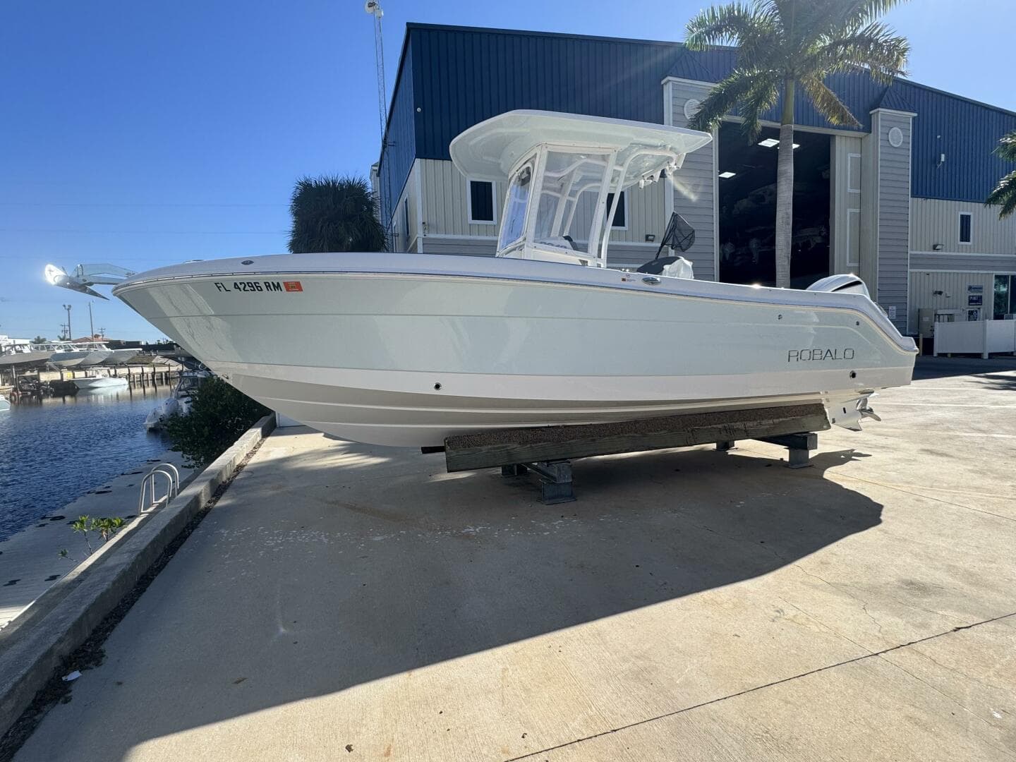 2018 Robalo Vs — photo 2