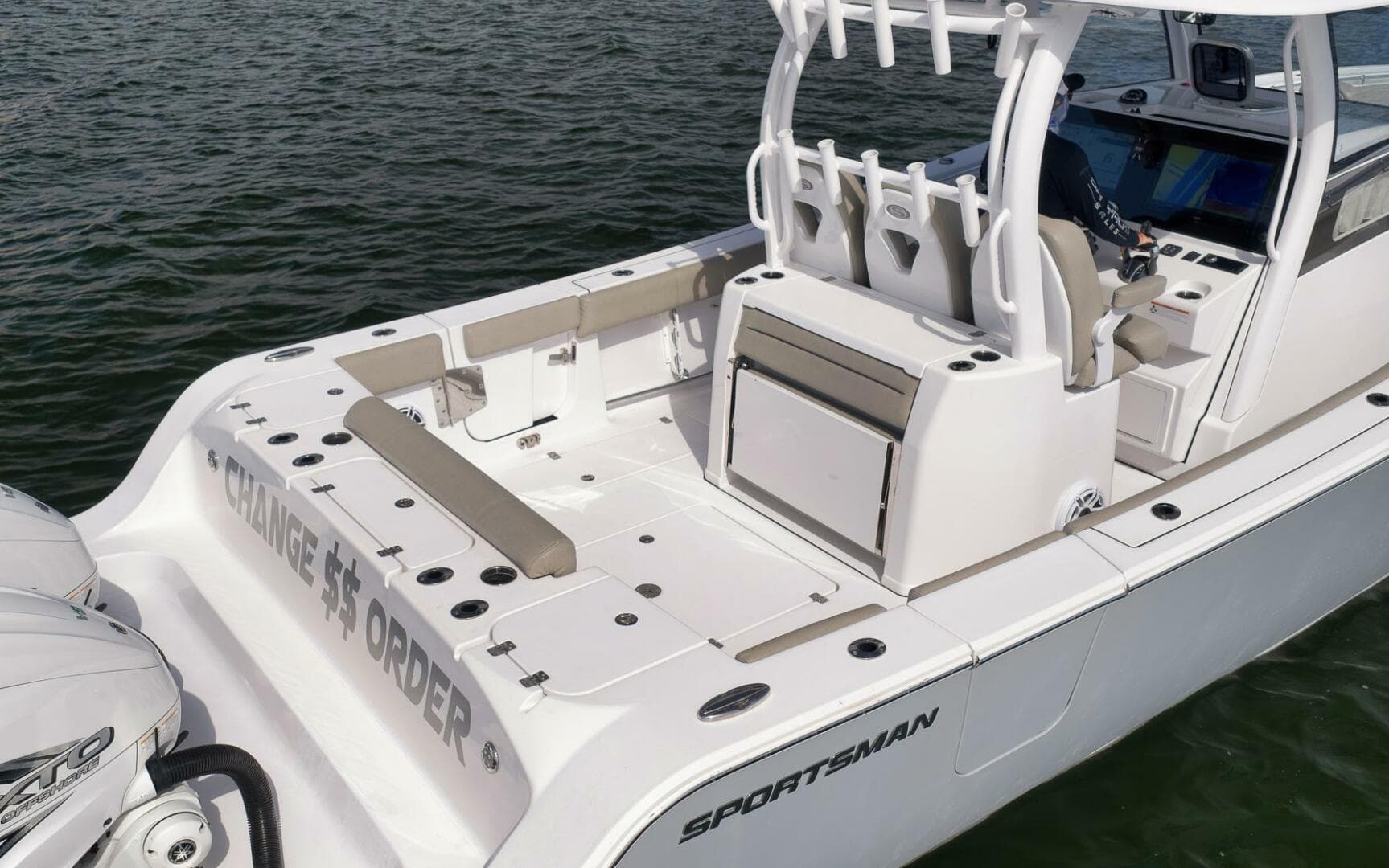 2022 Sportsman 352 — photo 39