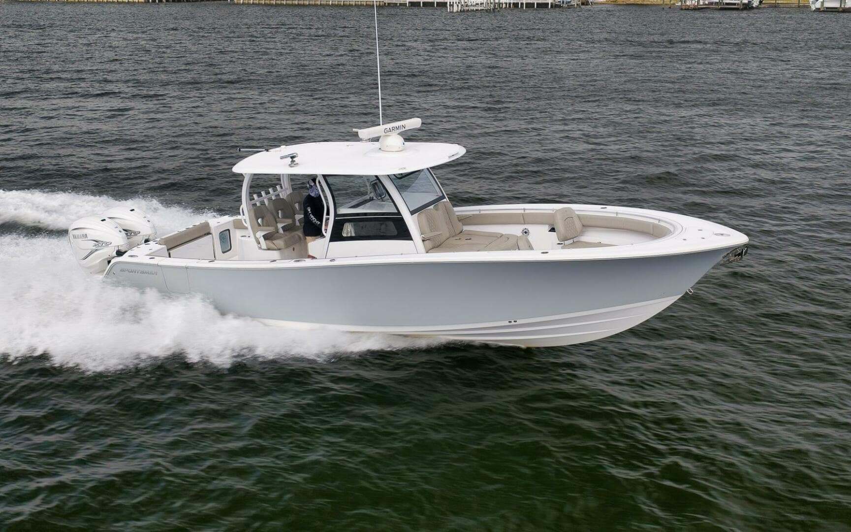 2022 Sportsman 352 — photo 20